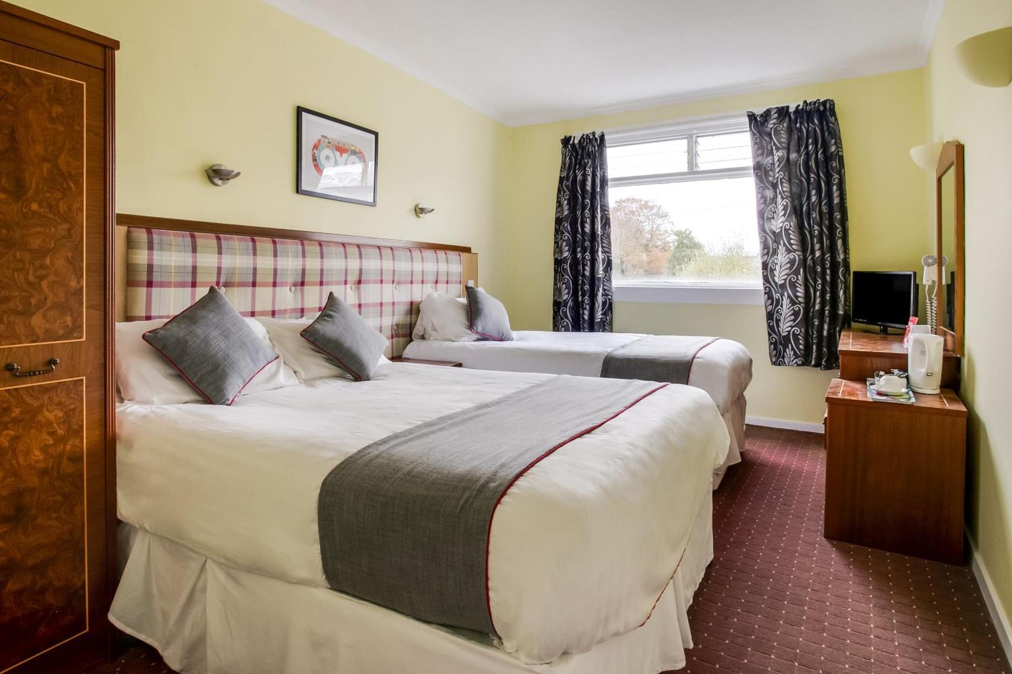 Oyo Glenpark Hotel, Ayr Central Extérieur photo